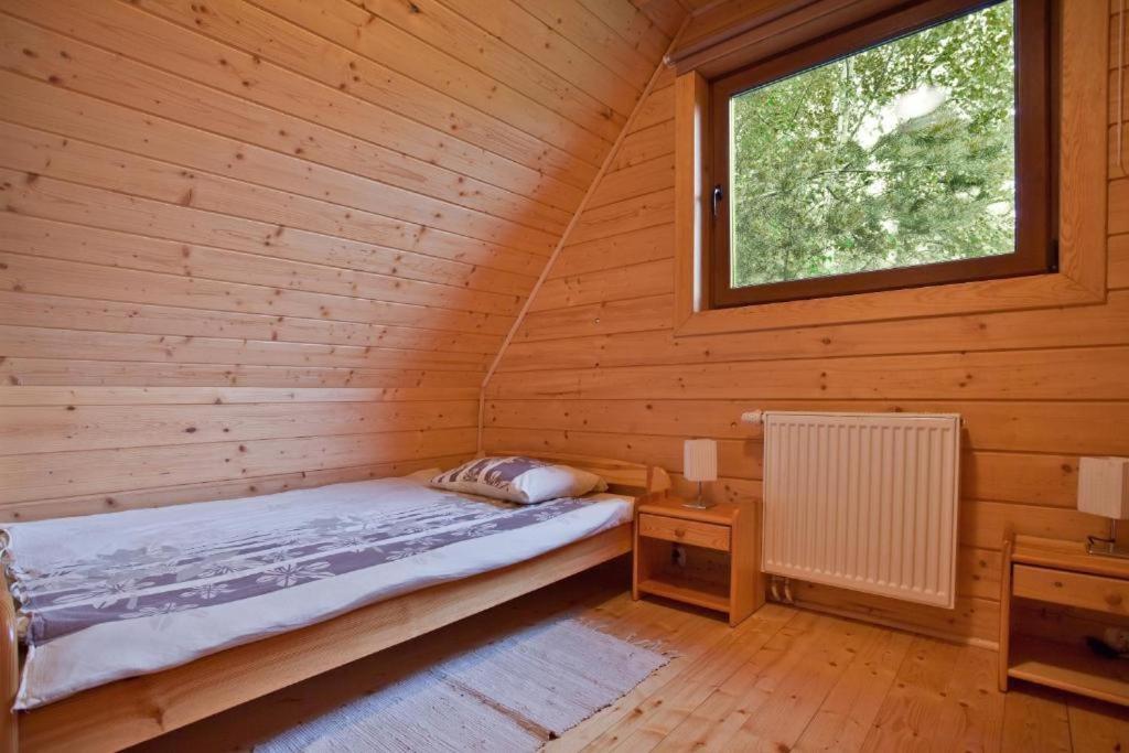 Domek W Krynicy Z Sauna クリニツァ・ズドルイ エクステリア 写真